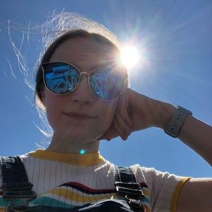 Meet your Posher, Sidney